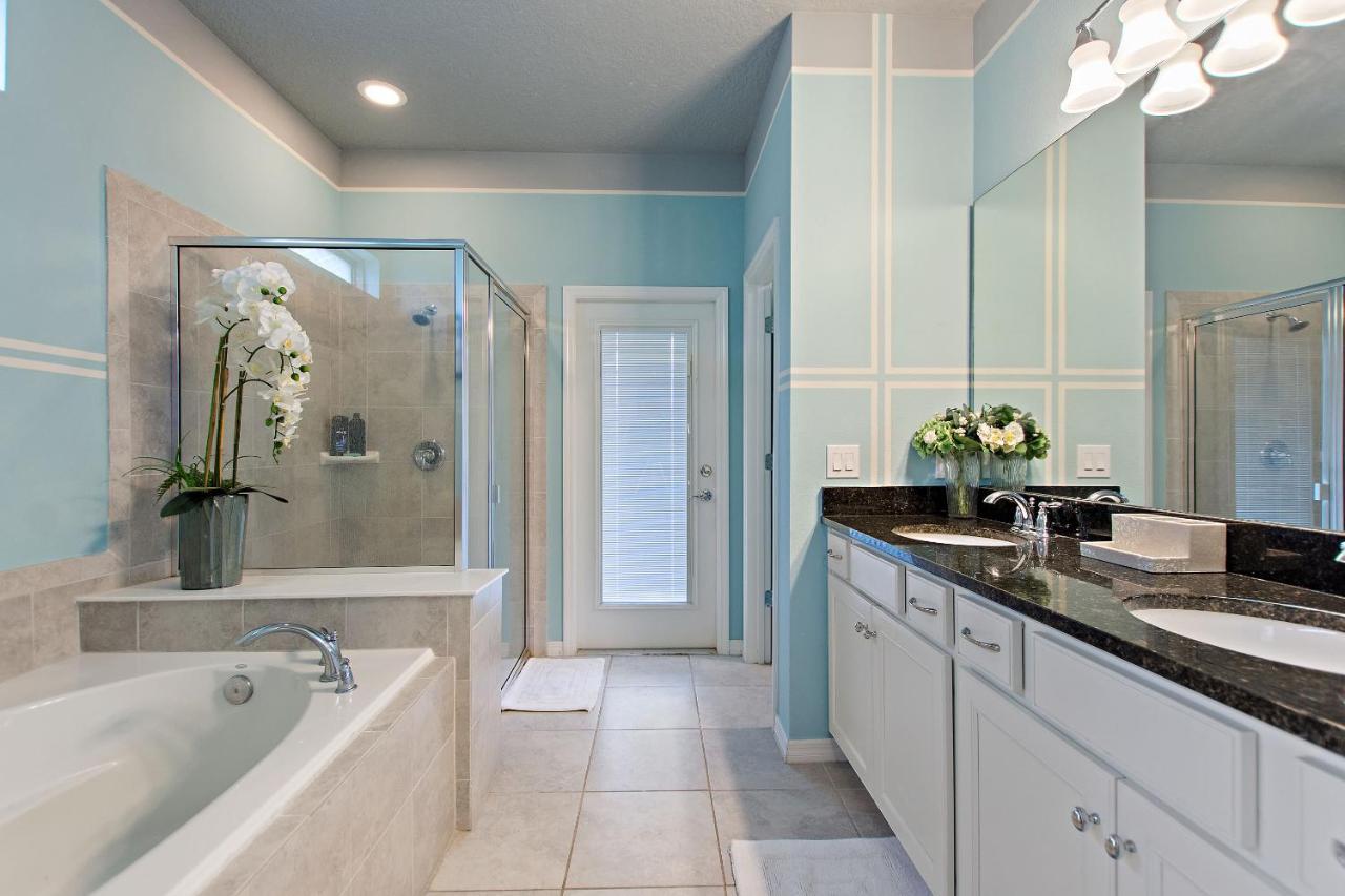 Stylish Cozy Family Getaway With Private Pool And Lake View Kissimmee Bagian luar foto