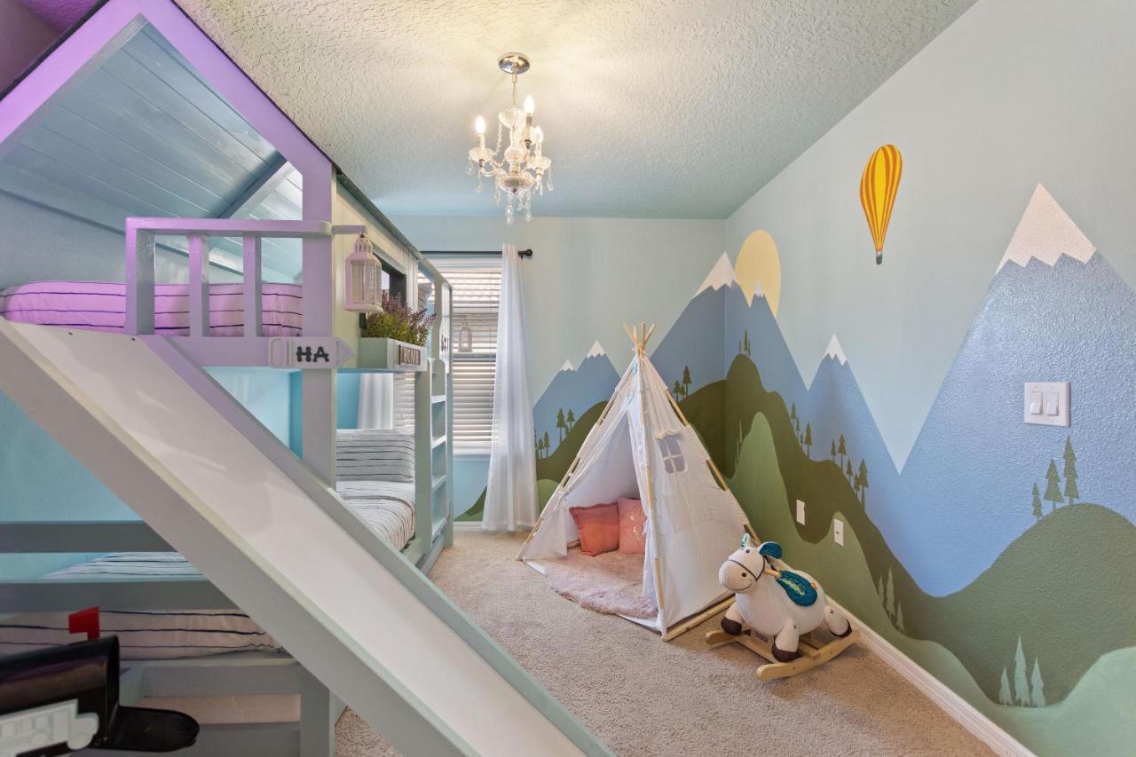 Stylish Cozy Family Getaway With Private Pool And Lake View Kissimmee Bagian luar foto