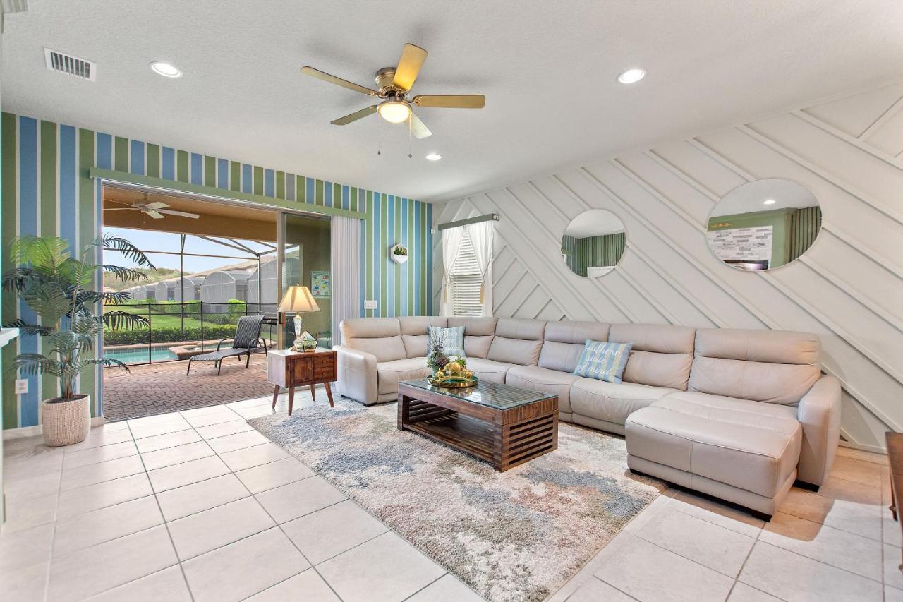 Stylish Cozy Family Getaway With Private Pool And Lake View Kissimmee Bagian luar foto