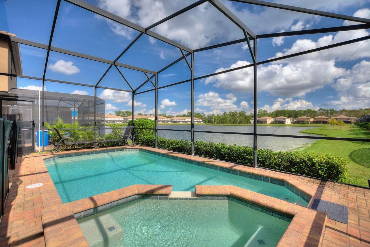 Stylish Cozy Family Getaway With Private Pool And Lake View Kissimmee Bagian luar foto