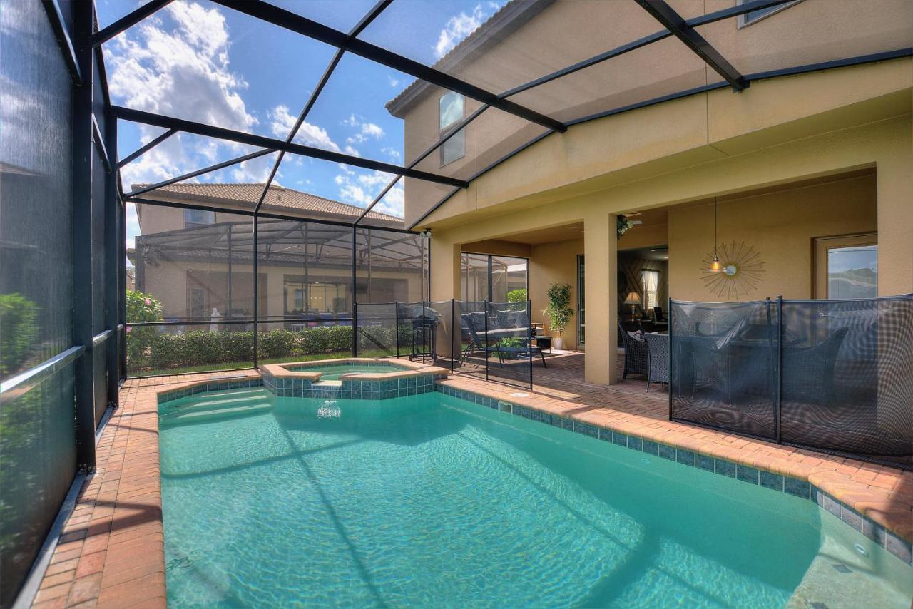 Stylish Cozy Family Getaway With Private Pool And Lake View Kissimmee Bagian luar foto