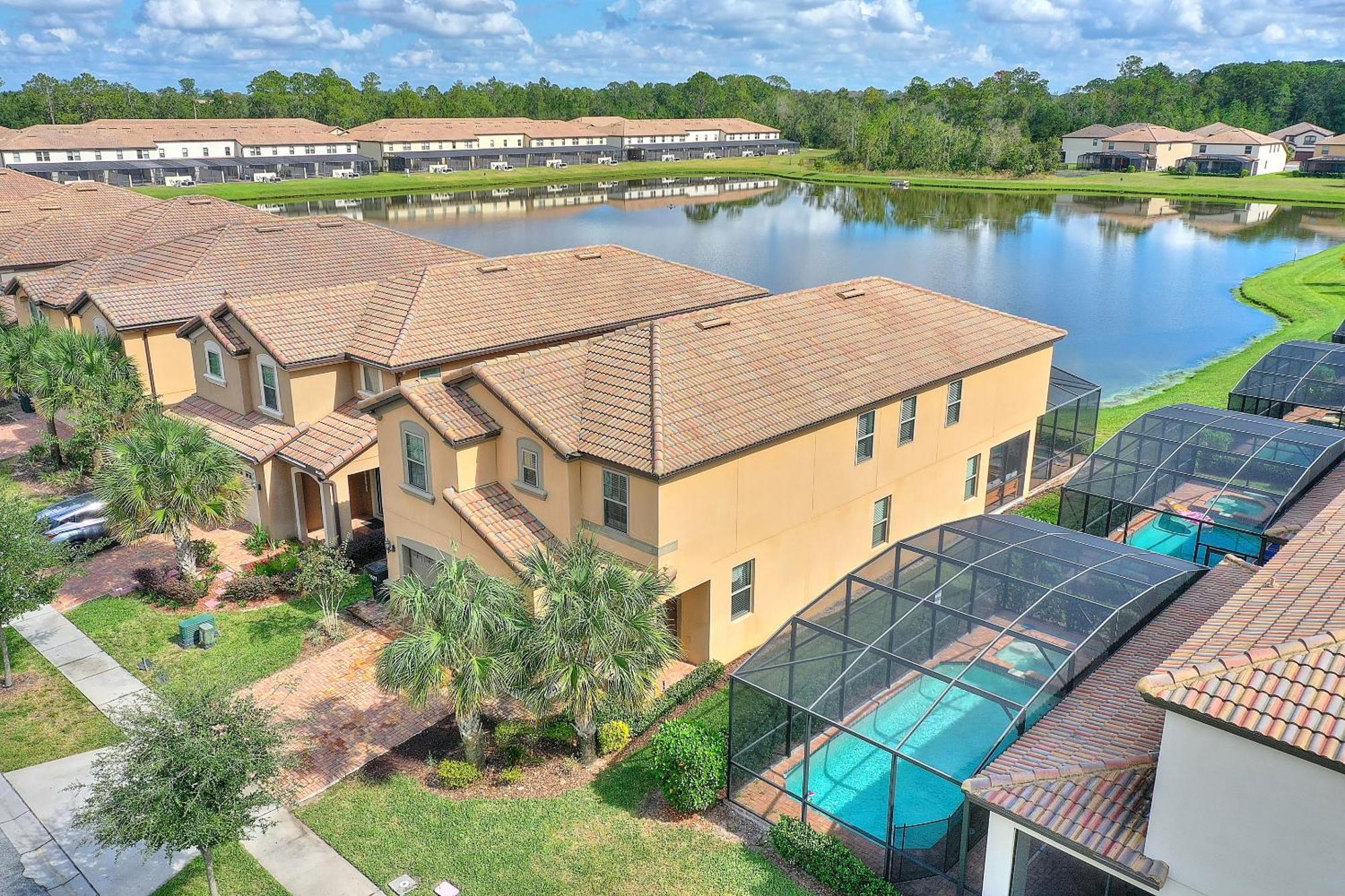 Stylish Cozy Family Getaway With Private Pool And Lake View Kissimmee Bagian luar foto